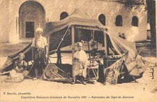 CPA 13 MARSEILLE / EXPOSITION COLONIALE / FABRICATION DES TAPIS DE KAIROUAN