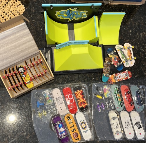 Mixed lot tech - tech, deck