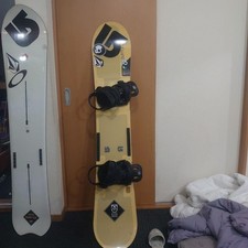 Snowboard blanc Burton T6