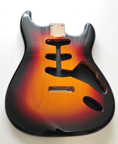 Corps stratocaster sunburst - stratocaster, 3