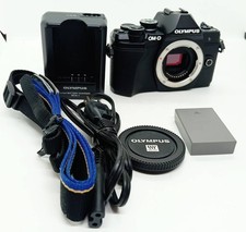 Corps noir OLYMPUS OM-D E-M10