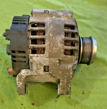 Alternateur / RENAULT SCENIC 1 / 1.9 DCI / DTI / 8200054588