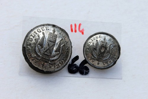 Rare boutons uniforme - rare,