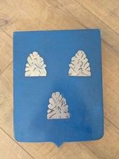 Blason héraldique ancien sur