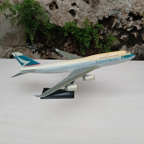 Avion miniature cathay pacific - cathay,