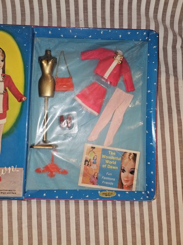 Doll topper dawn outfit tenue - dawn,