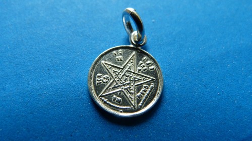 Petit pentacle ésotérique - petit,