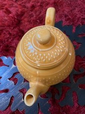 Théière jaune GENEVIEVE LETHU grains de riz