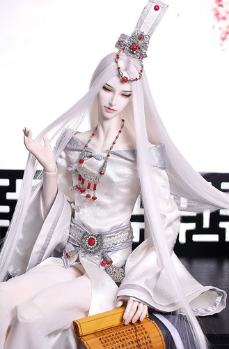 3 bjd white straight - 8-9",