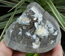 Célestite Bleutée dans