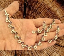 Ensemble de bijoux boucles