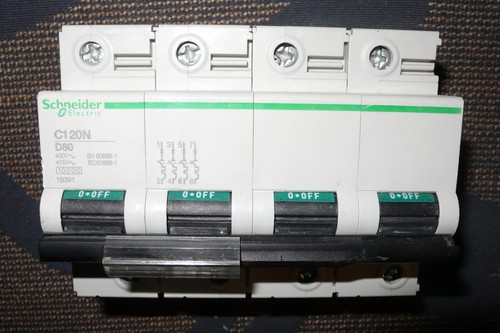 Disjoncteur tetrapolaire 80a - disjoncteur,
