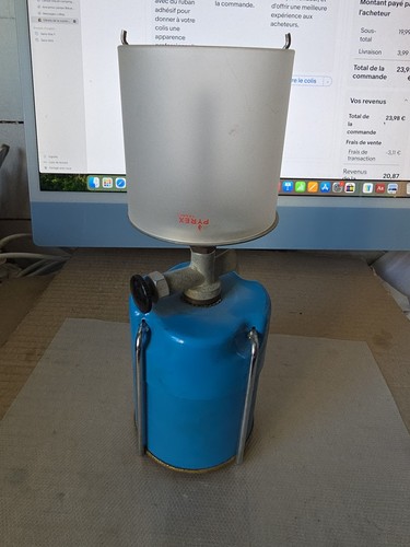 Ancienne lampe bleuet - ancienne, camping