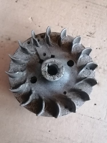 Volant moteur zenoah - moteur, (origine)