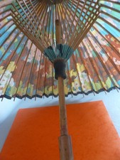 OMBRELLE CHINOISE ANCIENNE A RENOVER