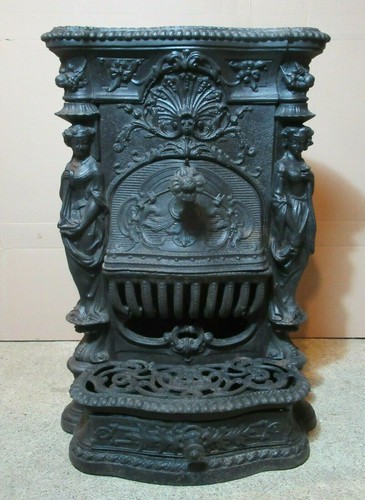 Poêle fonte ancien à - fonte,
