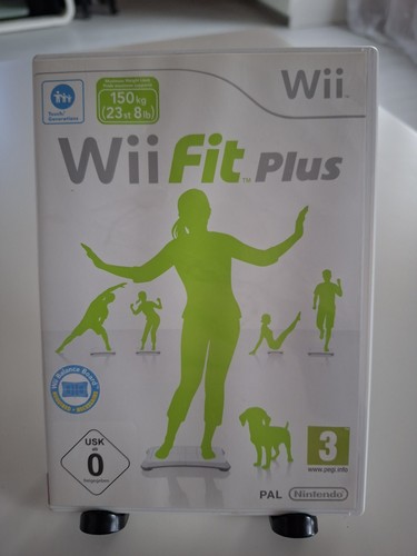 Nintendo wii fit plus - nintendo,