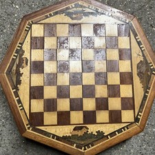 Plateau d’échecs échiquier hexagonale en marqueterie avec pieces complet