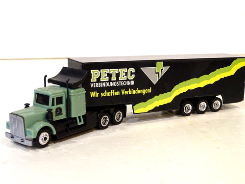 Tres beau camion semi - tres,