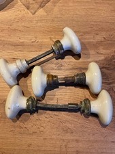 Lot 3 Anciennes Poignées complétes  en Porcelaine Boutons de Porte carré  6 mm