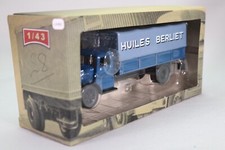 LG062 IXO Camions Autrefois 28 1/43 Camion Berliet GDR 7W Huiles Berliet 1947