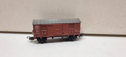Pocher wagon couvert fin - couvert,