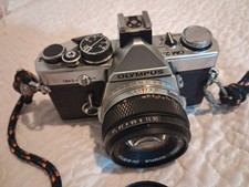 OLYMPUS OM-2n + Olympus F-Zuiko Auto S 50mm f/2.8 + Filtre - Fonctionnel ✨