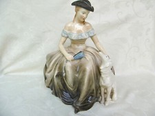 ANCIENNE GRANDE FIGURINE EN