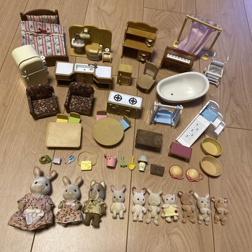 Ensemble meubles miniatures - de,