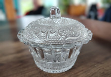 Sucrier en verre moulé
