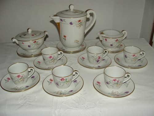Tres joli ancien service - ancien, a