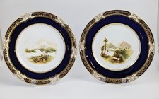 Paire De Plaques En Porcelaine