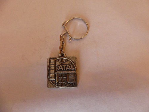 Porte clé métal mobilier - porte,