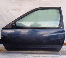 46306799 Vieille porte. Gauche