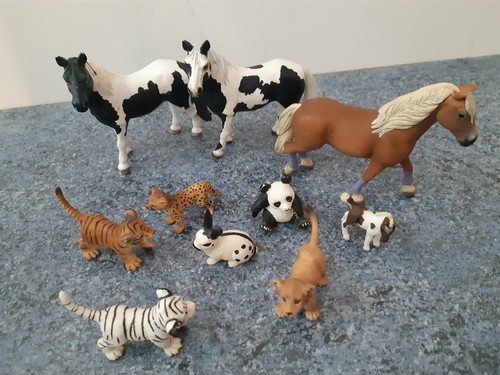 Lot animaux chevaux poulain - lot,