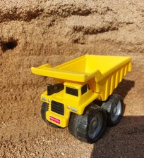 Fisher Price camion benne jaune vintage