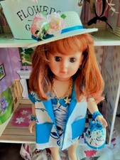 poupee marie francoise vintage mode et travaux superbe tenue fait par couturiere