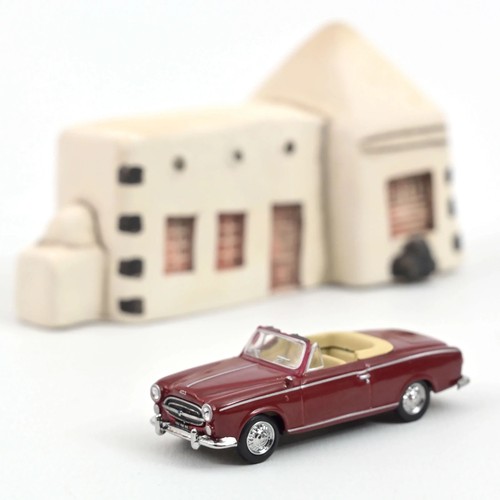 Peugeot 403 cabriolet rouge - 403,