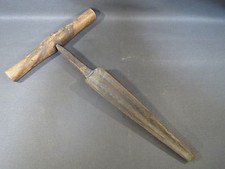 Ancien outil de tonnelier art