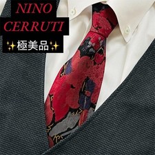 Costume à cravate Extreme