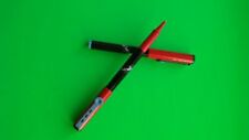 BENETTON Très joli STYLO à BILLE à visser VINTAGE Michel OKS NEUF  noir et rouge
