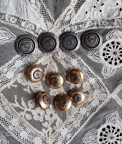 Lot boutons anciens blason - lot,