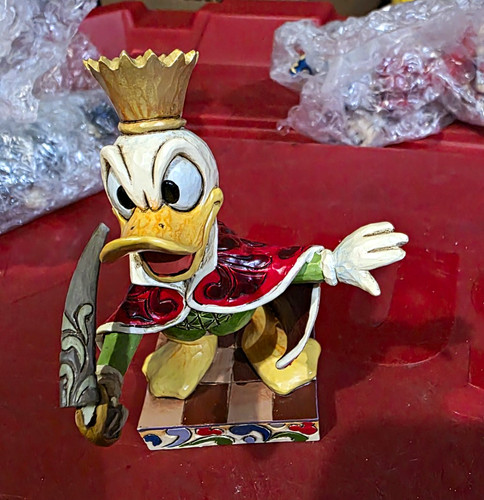 Enesco disney traditions - enesco,