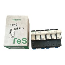 BOX OF 2 SCHNEIDER ELECTRIC DF143C PORTE FUSIBLE 14 X 51