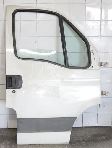 Porte avant droit iveco - porte,