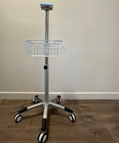 Rolling stand for patient - rolling,