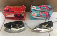 Fer à repasser vintage jouet