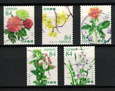 JAPON 2023 FLEURS COLORÉES SÉRIE 1 84 YEN COMP. LOT DE 5 TIMBRES D'OCCASION