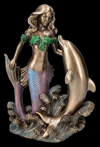 Sirènes figure avec dauphin - dauphin,