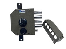 Serrure à triple verrouillage